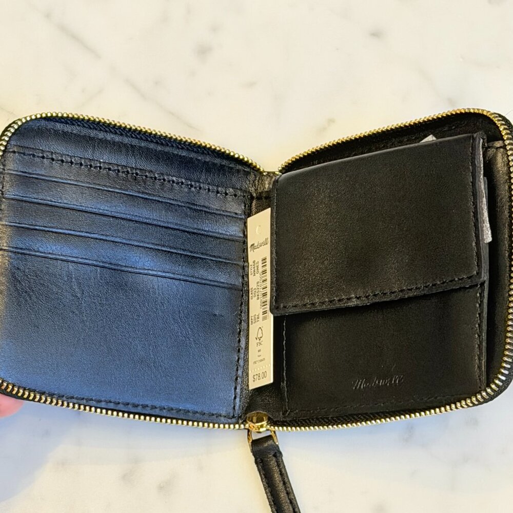Madewell The Essential Zip Wallet - Picture 4 of 6